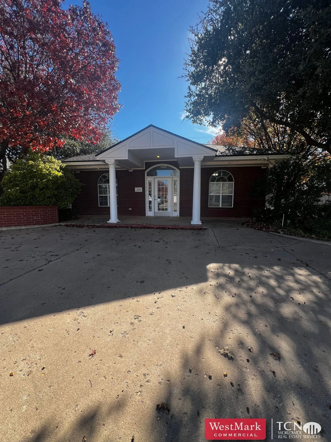 Photo 1 of 2705 81st St, Lubbock, TX 79423