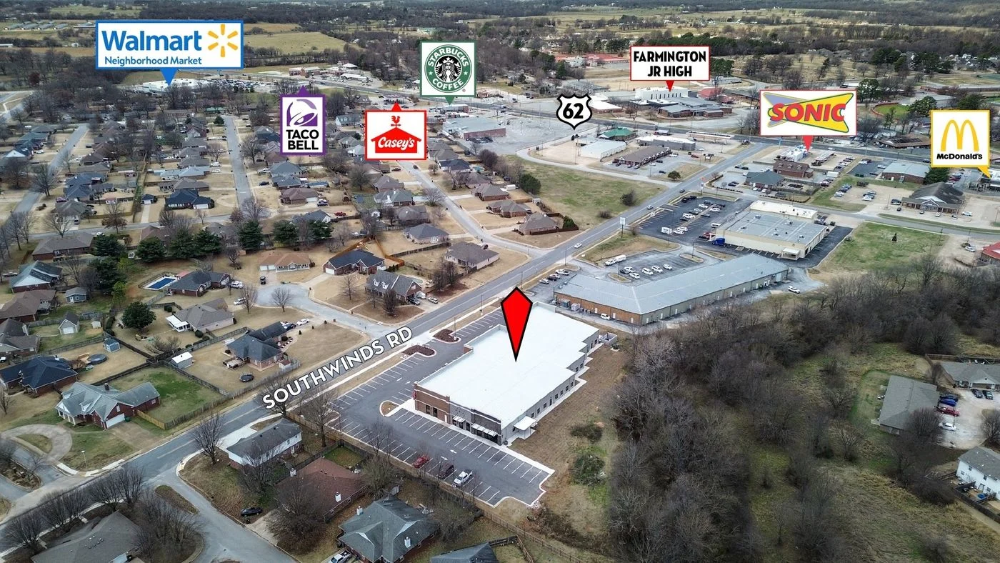 Photo 3 of 140 Southwinds Rd, Farmington, AR 72730