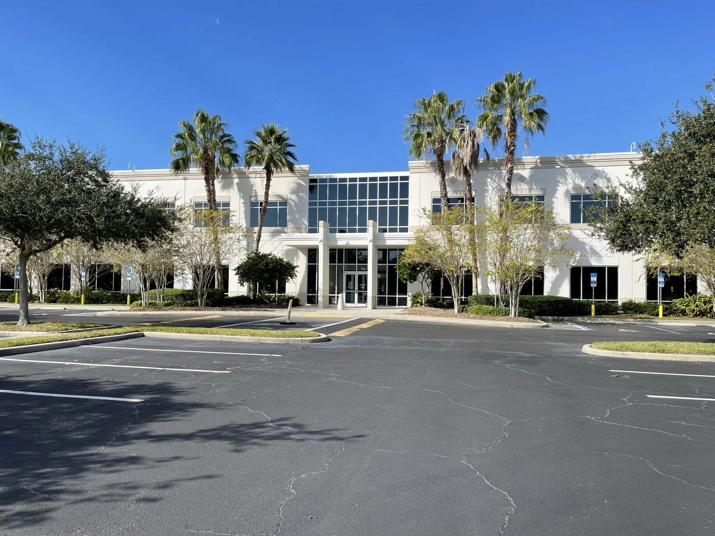 Photo 3 of 6252 Lee Vista Blvd, Orlando, FL 32822