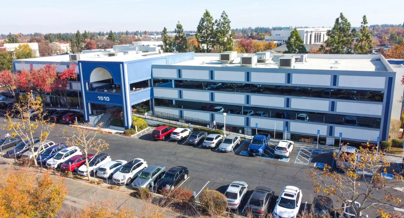 Photo-1 of 1510 E Herndon Ave, Fresno, CA 93720