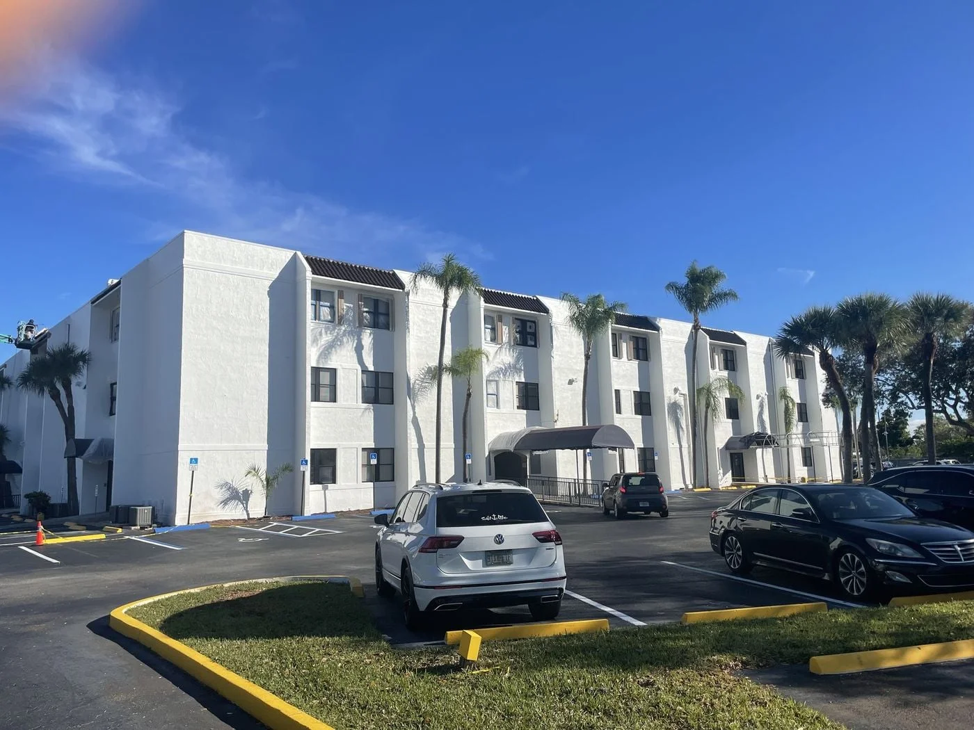 Photo 1 of 1111 SE Federal Hwy, Stuart, FL 34994