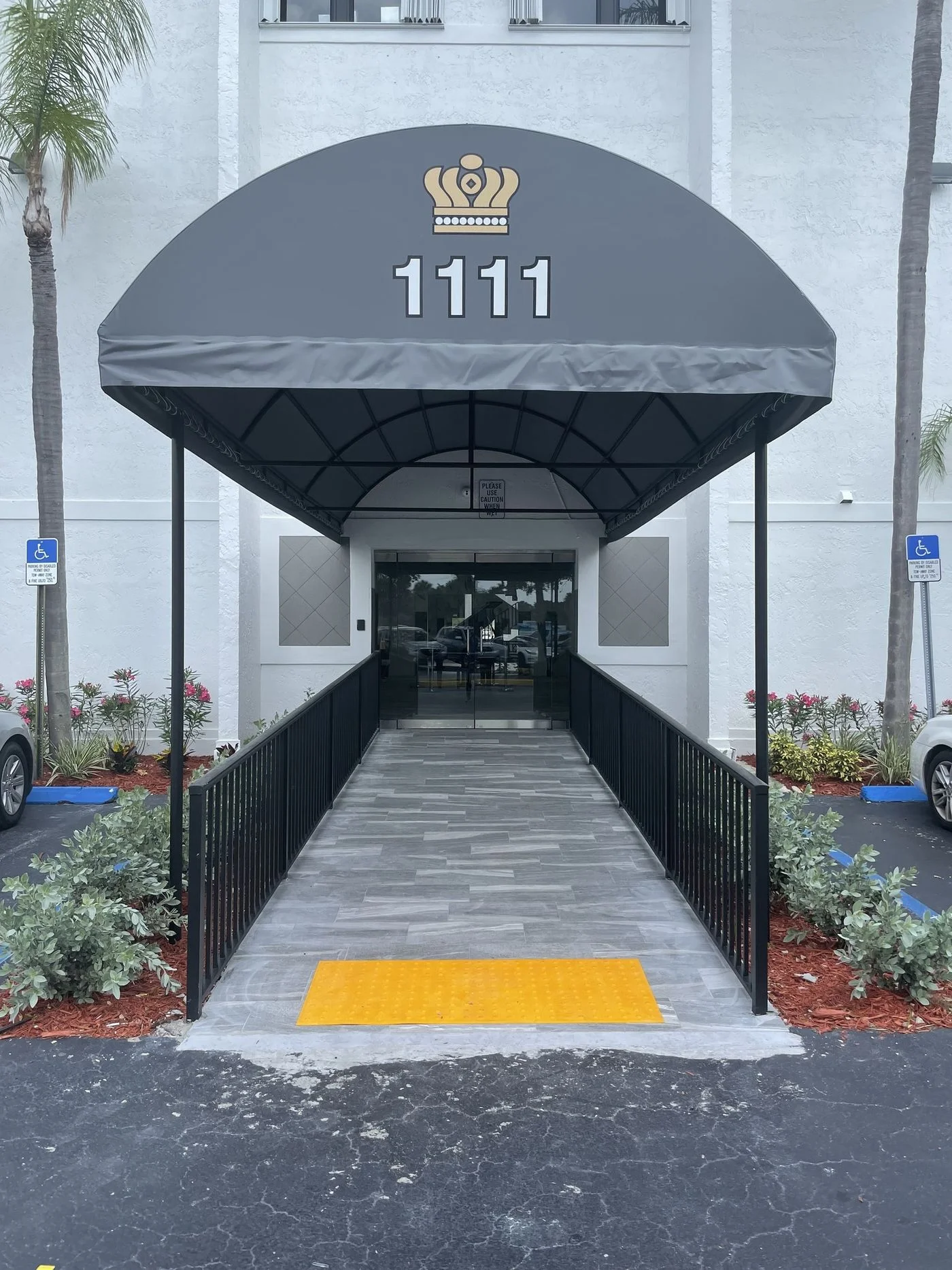 Photo 3 of 1111 SE Federal Hwy, Stuart, FL 34994