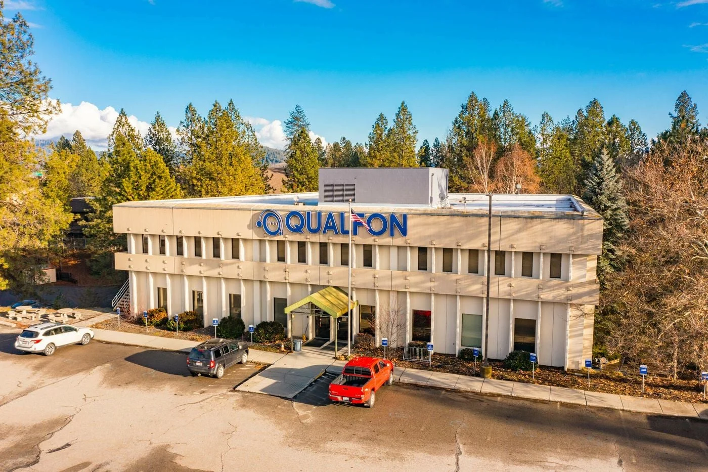 Photo 1 of 1201 W Ironwood Dr, Coeur D Alene, ID 83814