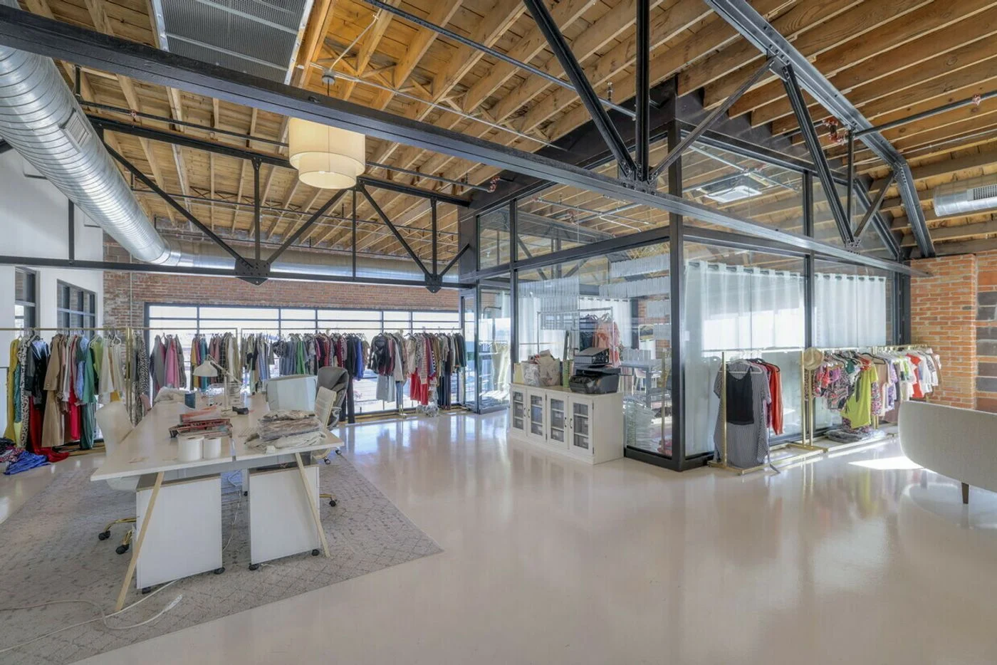 Photo 3 of 1604-1608 Locust St, Kansas City, MO 64108