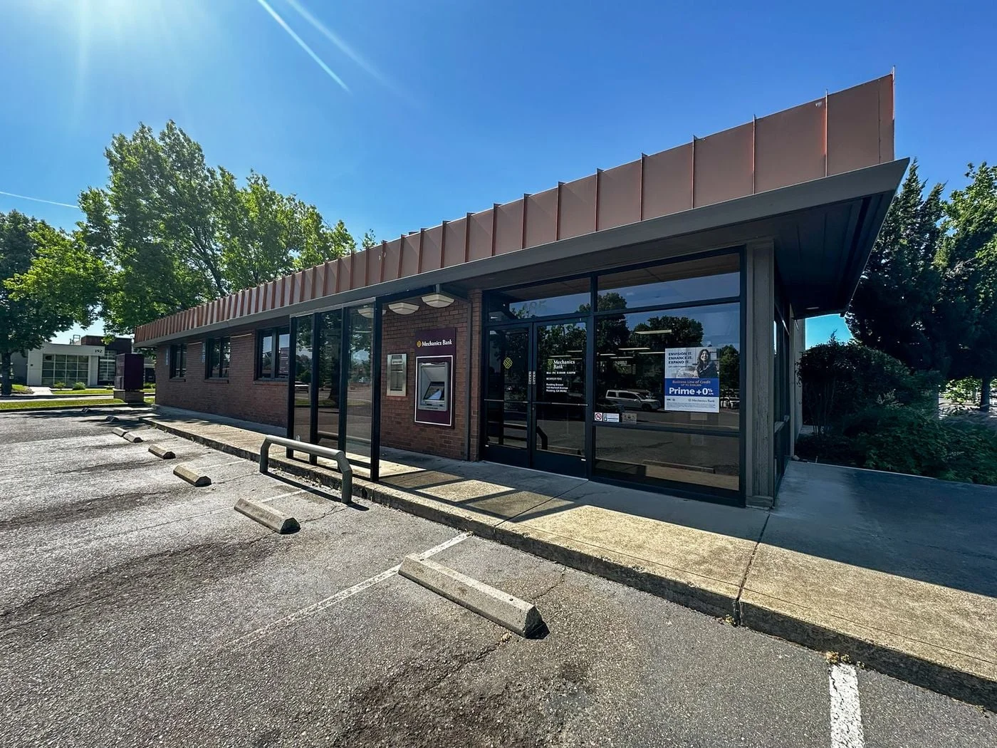 Photo 1 of 185 Hartnell Ave, Redding, CA 96002