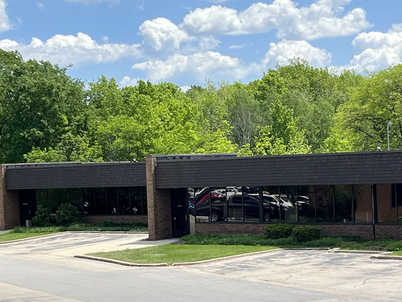 Photo 2 of 150 S Sunny Slope Rd, Brookfield, WI 53005