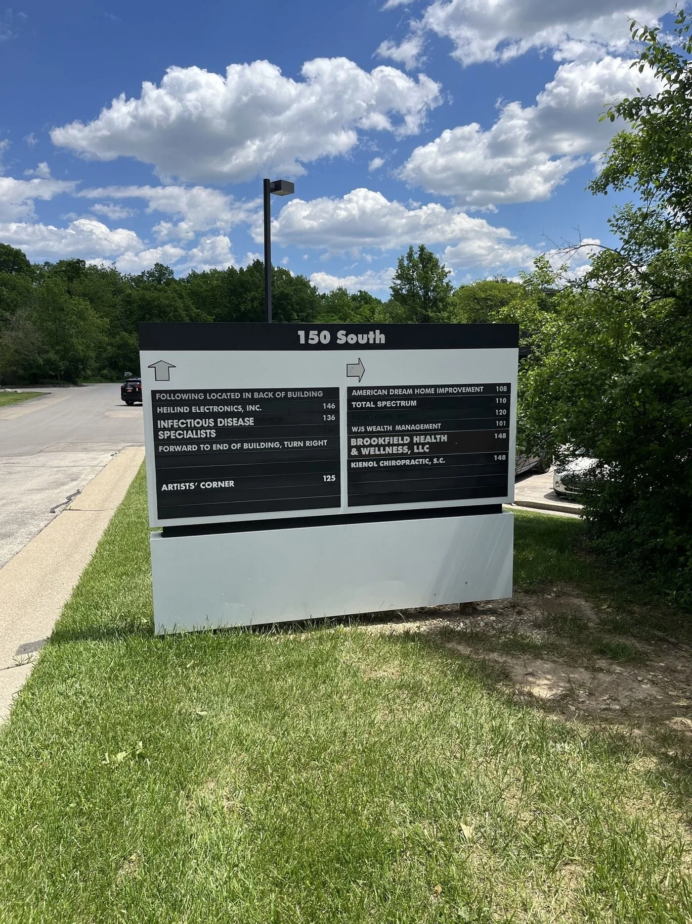 Photo 3 of 150 S Sunny Slope Rd, Brookfield, WI 53005