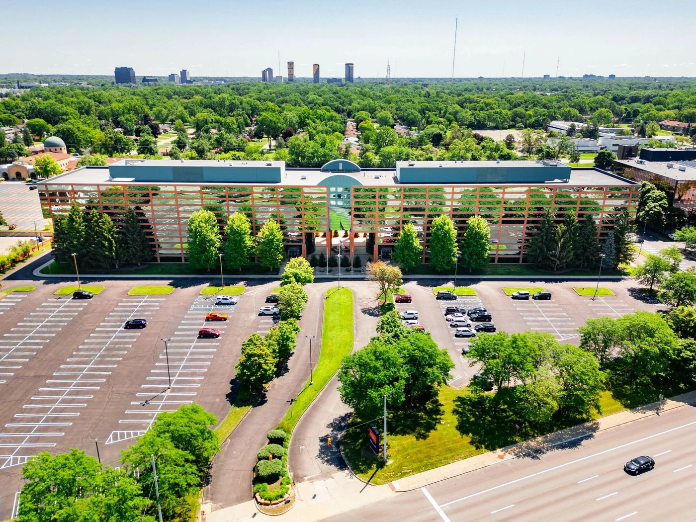 Photo-3 of 25300 Telegraph Rd, Southfield, MI 48033