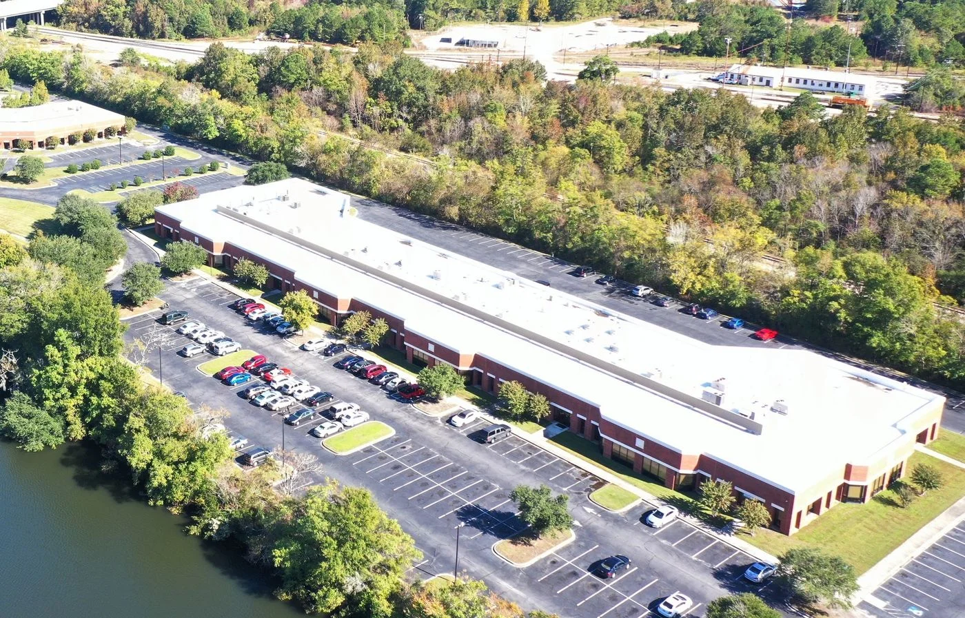 Photo 2 of 8001 Chatham Center Dr, Savannah, GA 31405