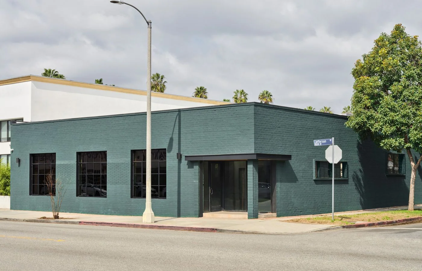 Photo 1 of 4005 W Jefferson Blvd, Los Angeles, CA 90016