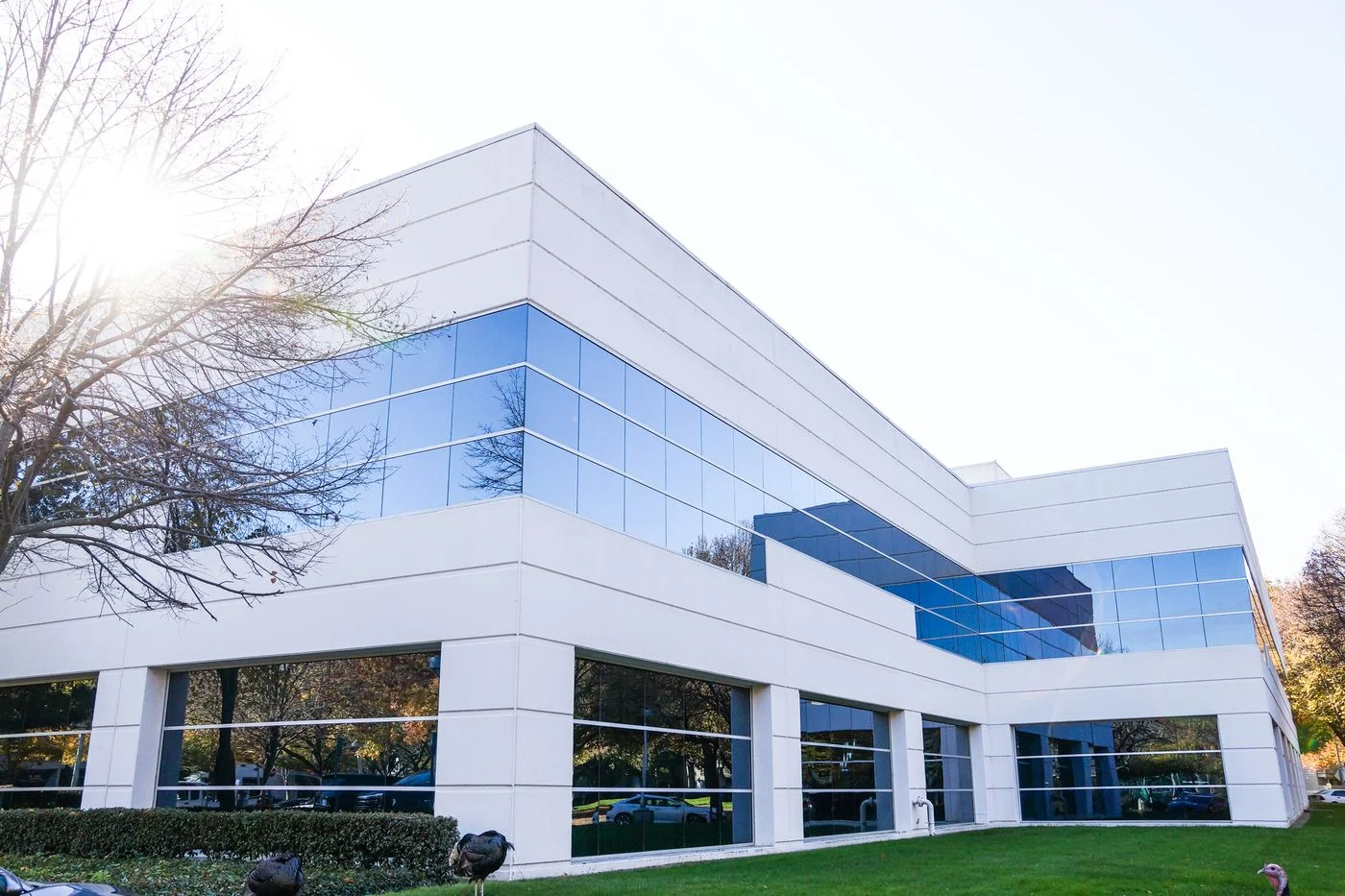 Photo 2 of 1755 Creekside Oaks Dr, Sacramento, CA 95833