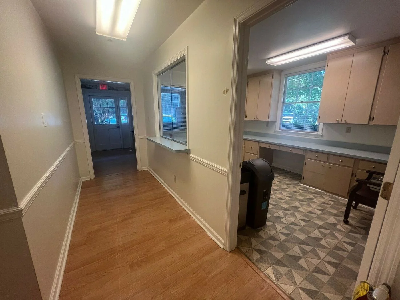 Photo-2 of 916 S Broad St, Thomasville, GA 31792