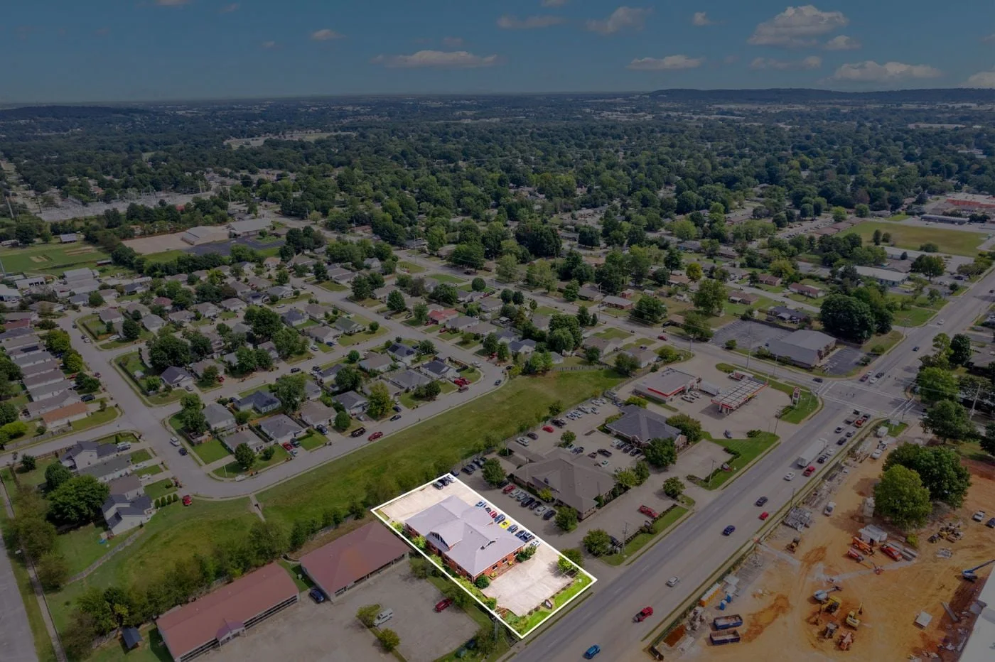 Photo 2 of 2964 W Huntsville Ave, Springdale, AR 72762