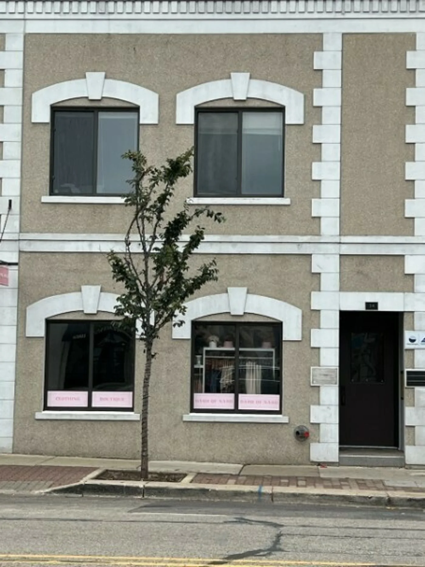 Photo 2 of 34 W Chicago Ave, Naperville, IL 60540