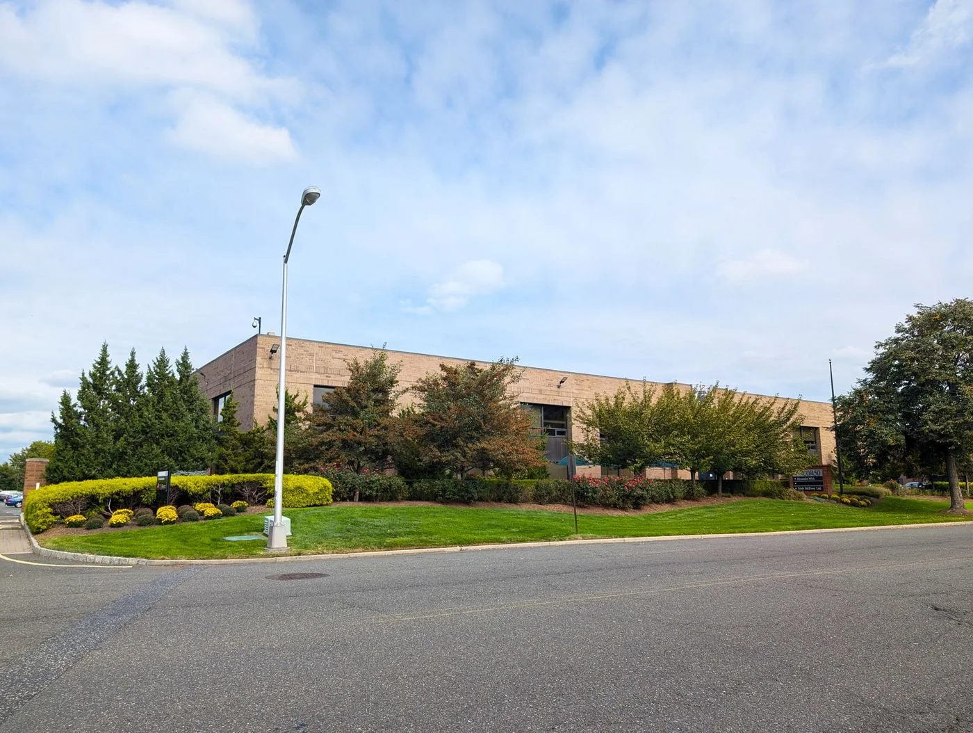 Photo 2 of 450 Commerce Blvd, Carlstadt, NJ 07072