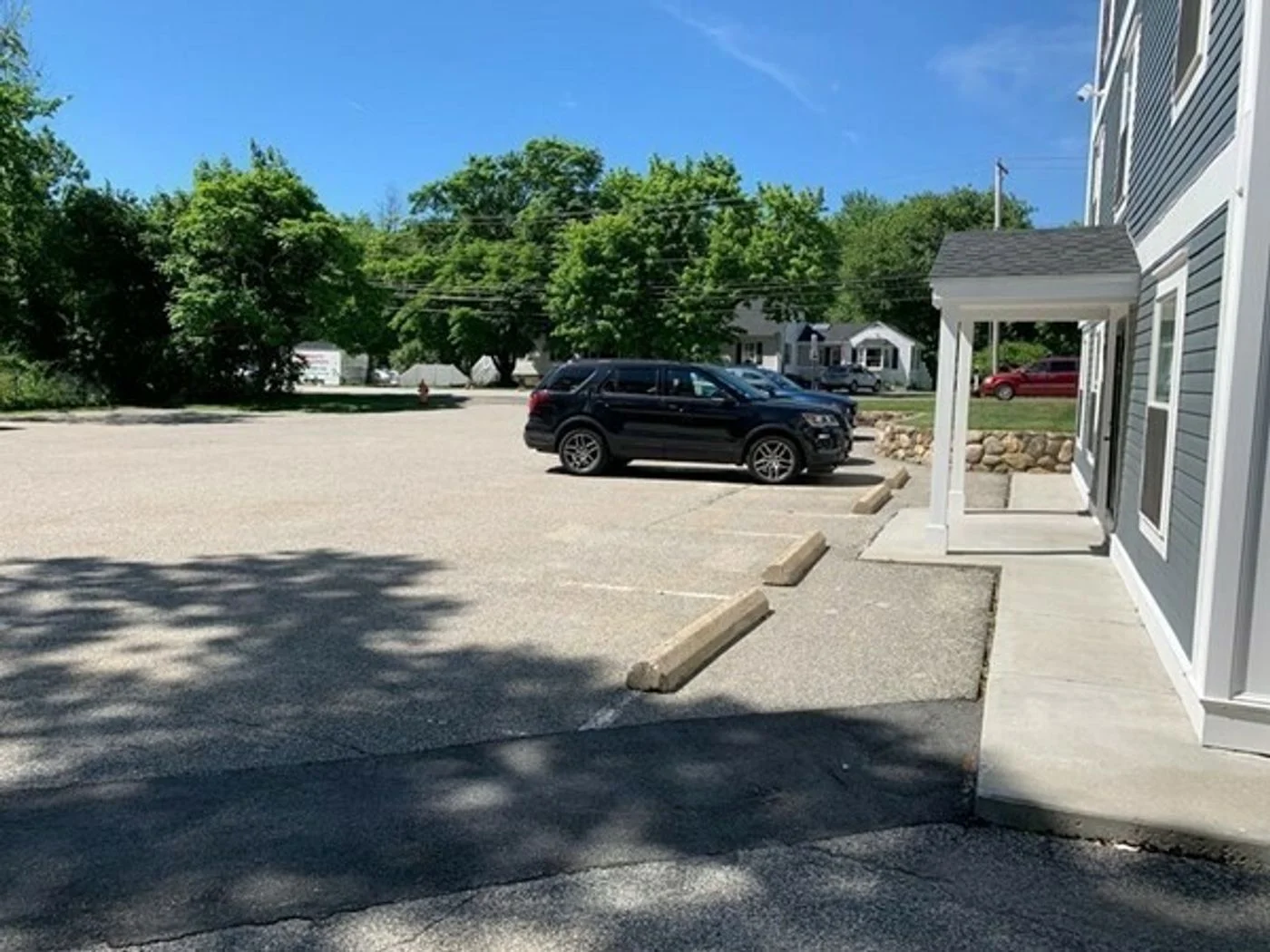 Photo 3 of 630 Turnpike St, North Andover, MA 01845