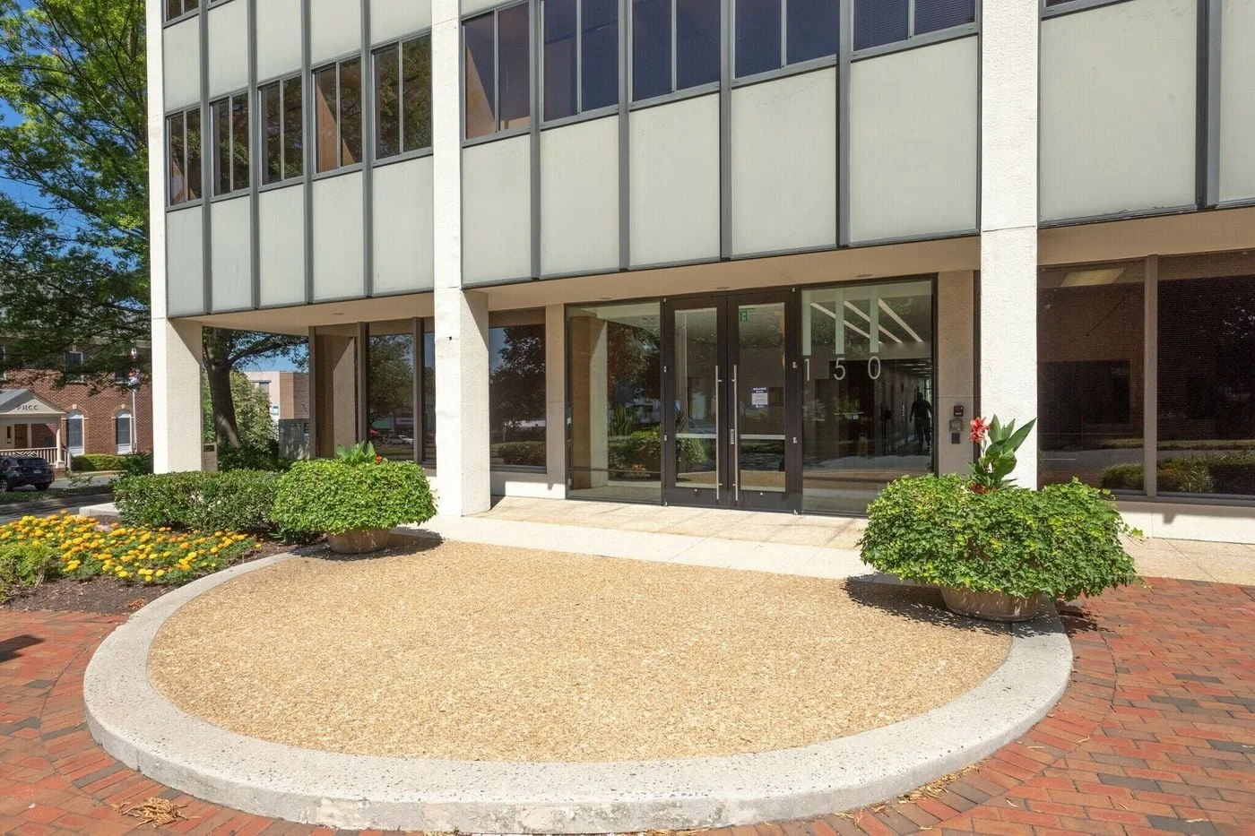 Photo 3 of 150 S Washington St, Falls Church, VA 22046