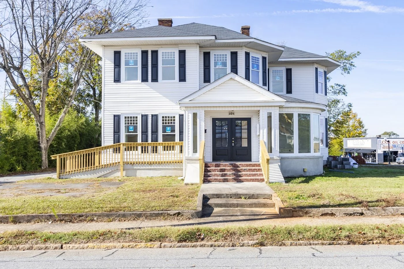 Photo 1 of 521 N McDuffie St, Anderson, SC 29621