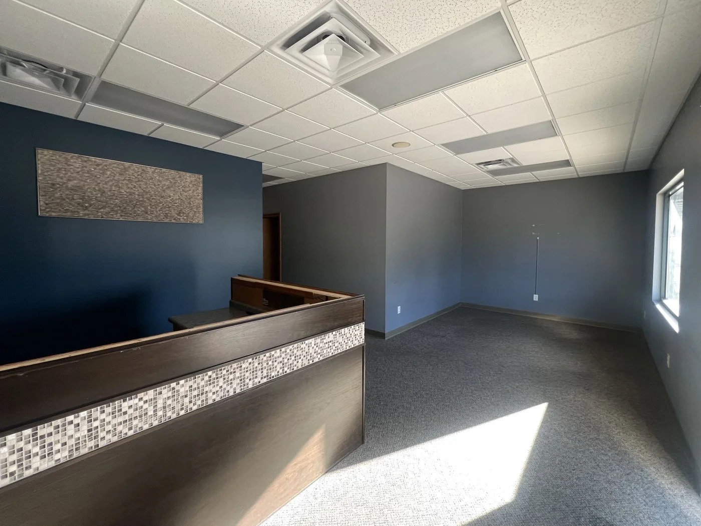 Photo-2 of 320 Stadium Rd, Mankato, MN 56001