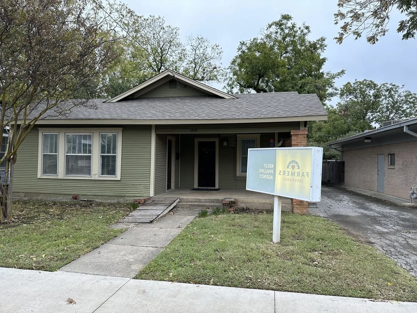 Photo-1 of 1014 N Elm St, Denton, TX 76201