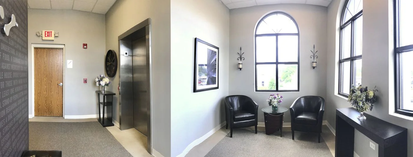 Photo 3 of 524 W State St, Geneva, IL 60134