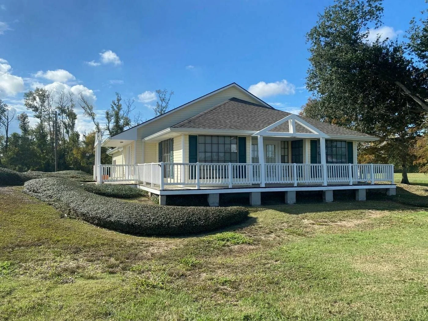 Photo 1 of 669 Belle Terre Blvd, La Place, LA 70068