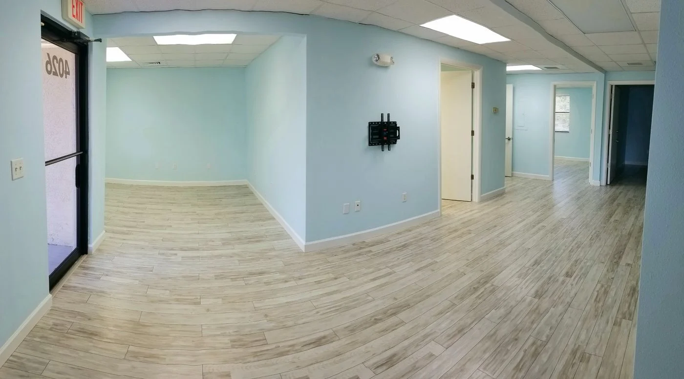 Photo 2 of 4204 20th St W, Bradenton, FL 34205