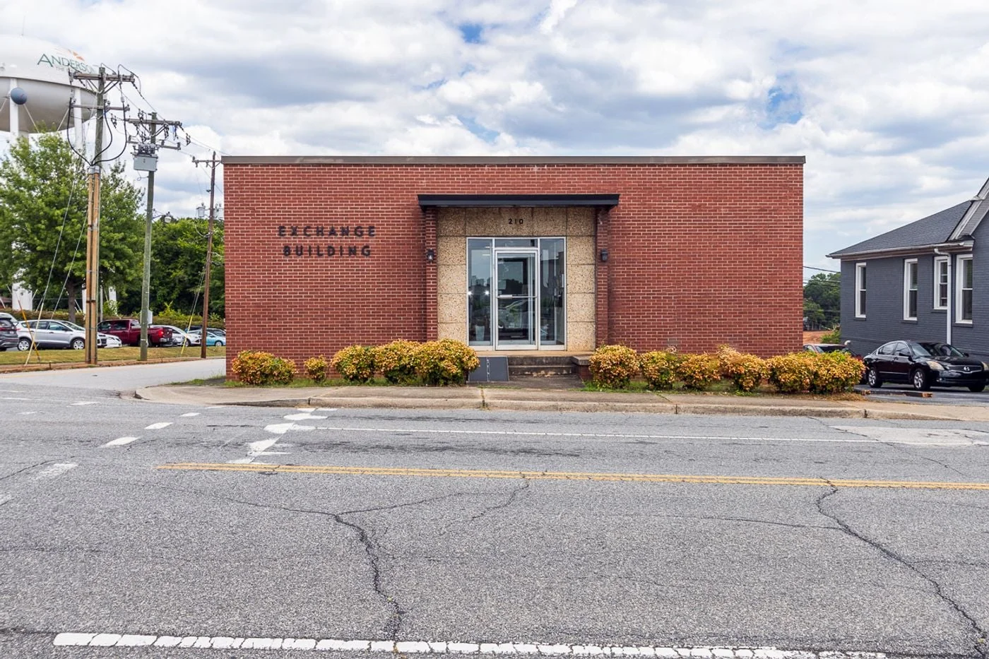 Photo 1 of 210 N McDuffie St, Anderson, SC 29621