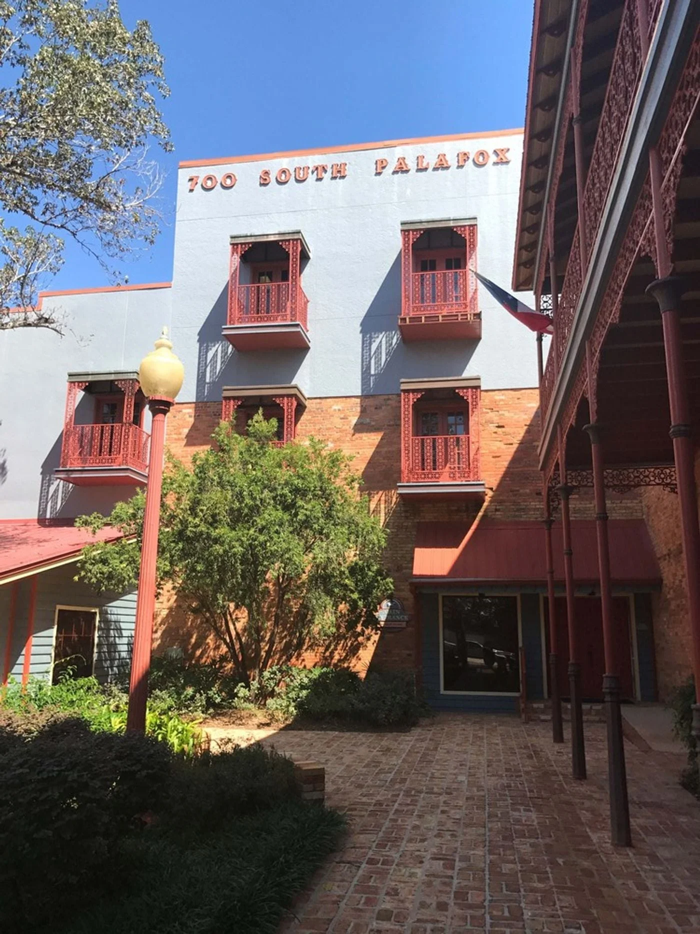 Photo 2 of 700 S Palafox St, Pensacola, FL 32502