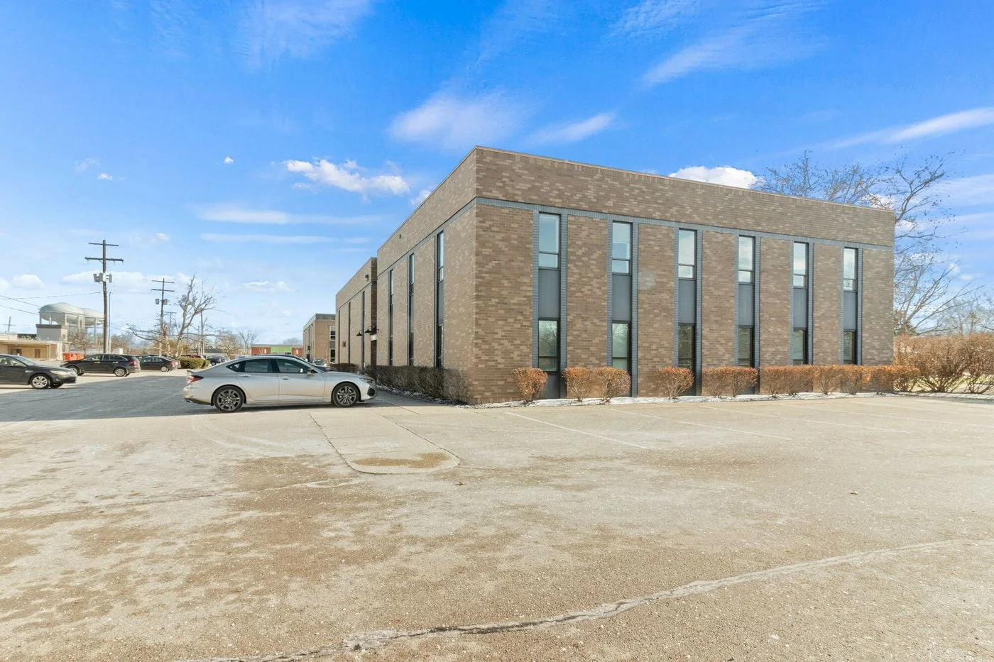 Photo 3 of 1840 Mackenzie Dr, Upper Arlington, OH 43220