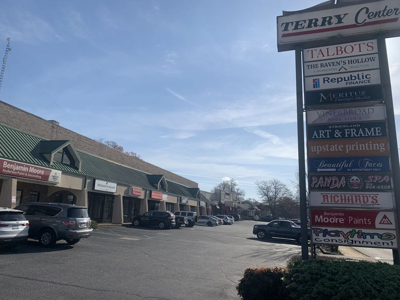 Photo 3 of 2508 N Main St, Anderson, SC 29621