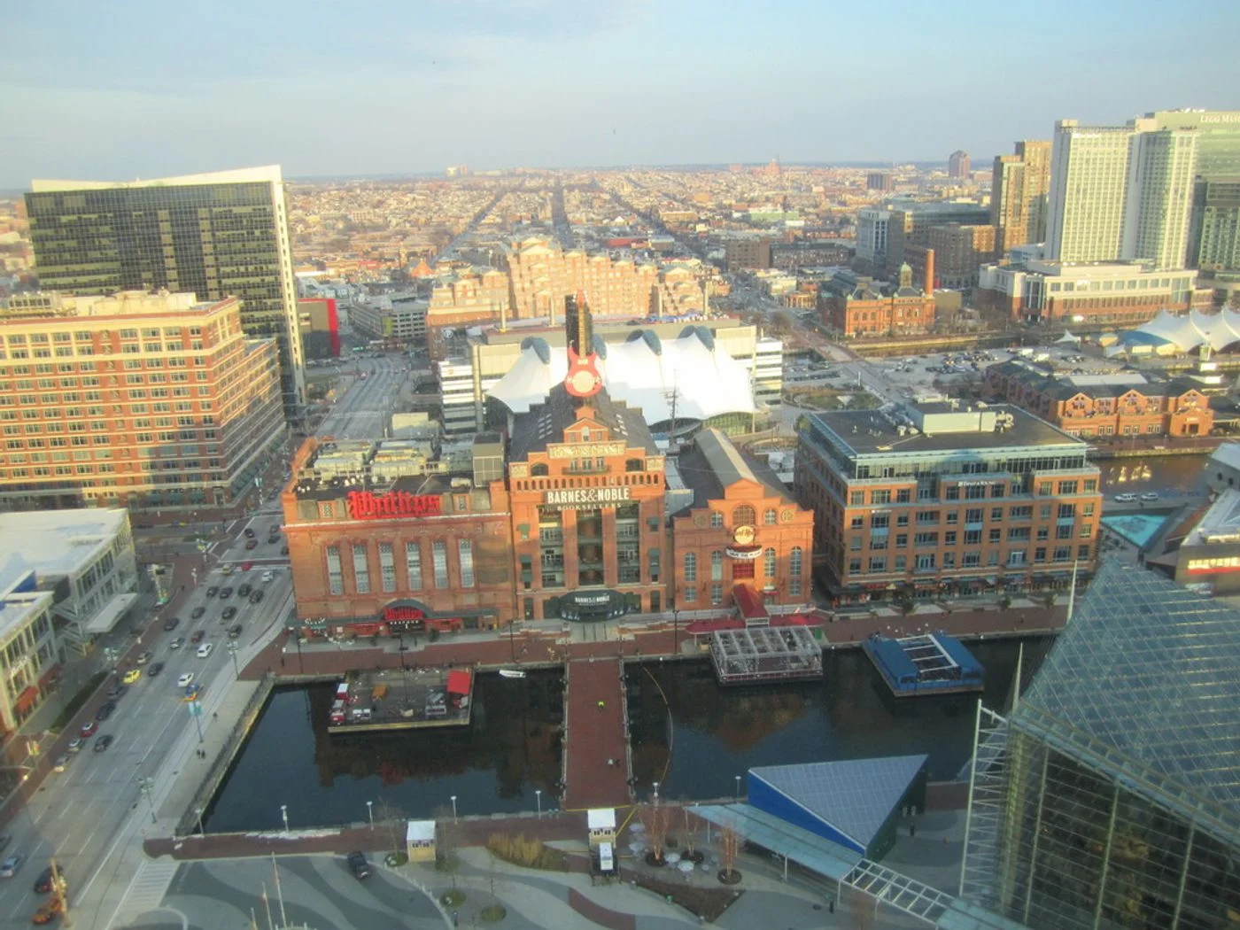 Photo 3 of 401 E Pratt St, Baltimore, MD 21202