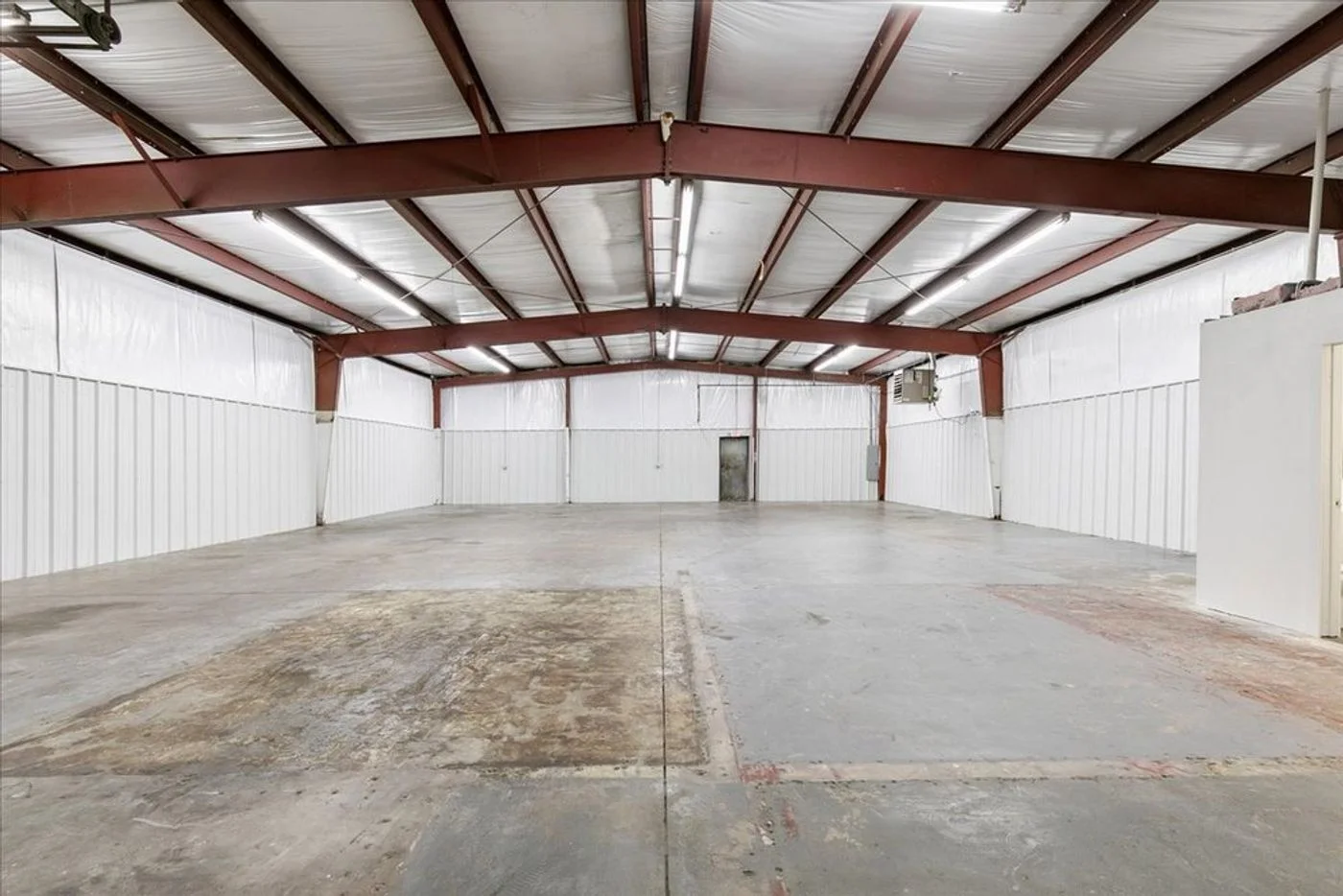 Photo 3 of 4102 S High Ave, Oklahoma City, OK 73129