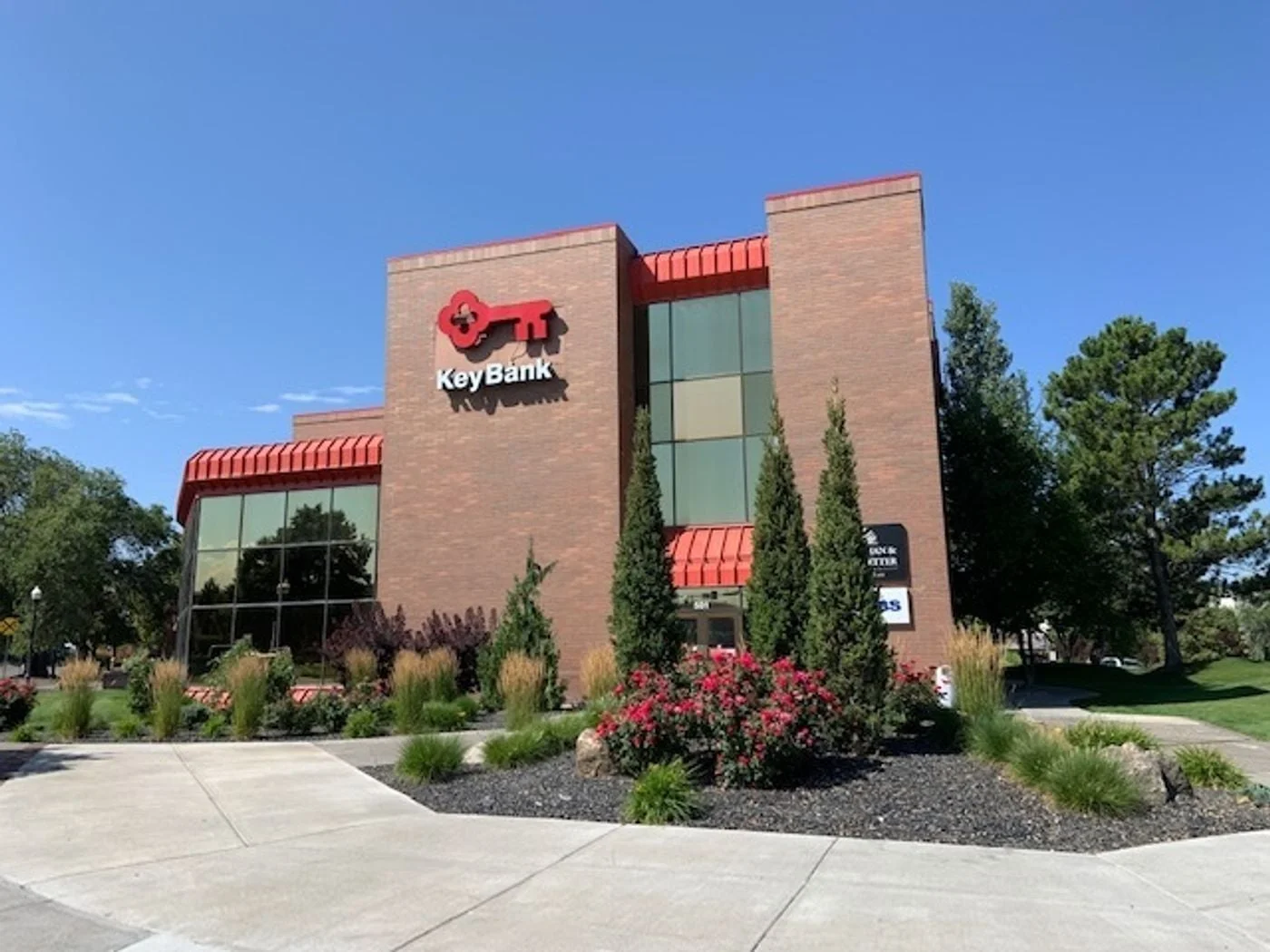 Photo 2 of 501 W Broadway St, Idaho Falls, ID 83402