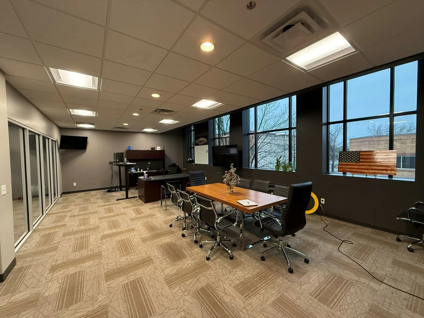 Photo 3 of 1835 S Calhoun St, Fort Wayne, IN 46802