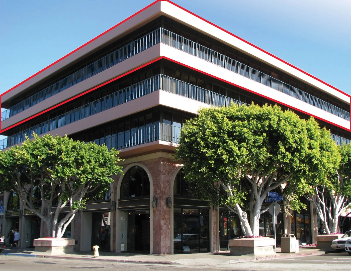 Photo 1 of 7979 Ivanhoe Ave, La Jolla, CA 92037