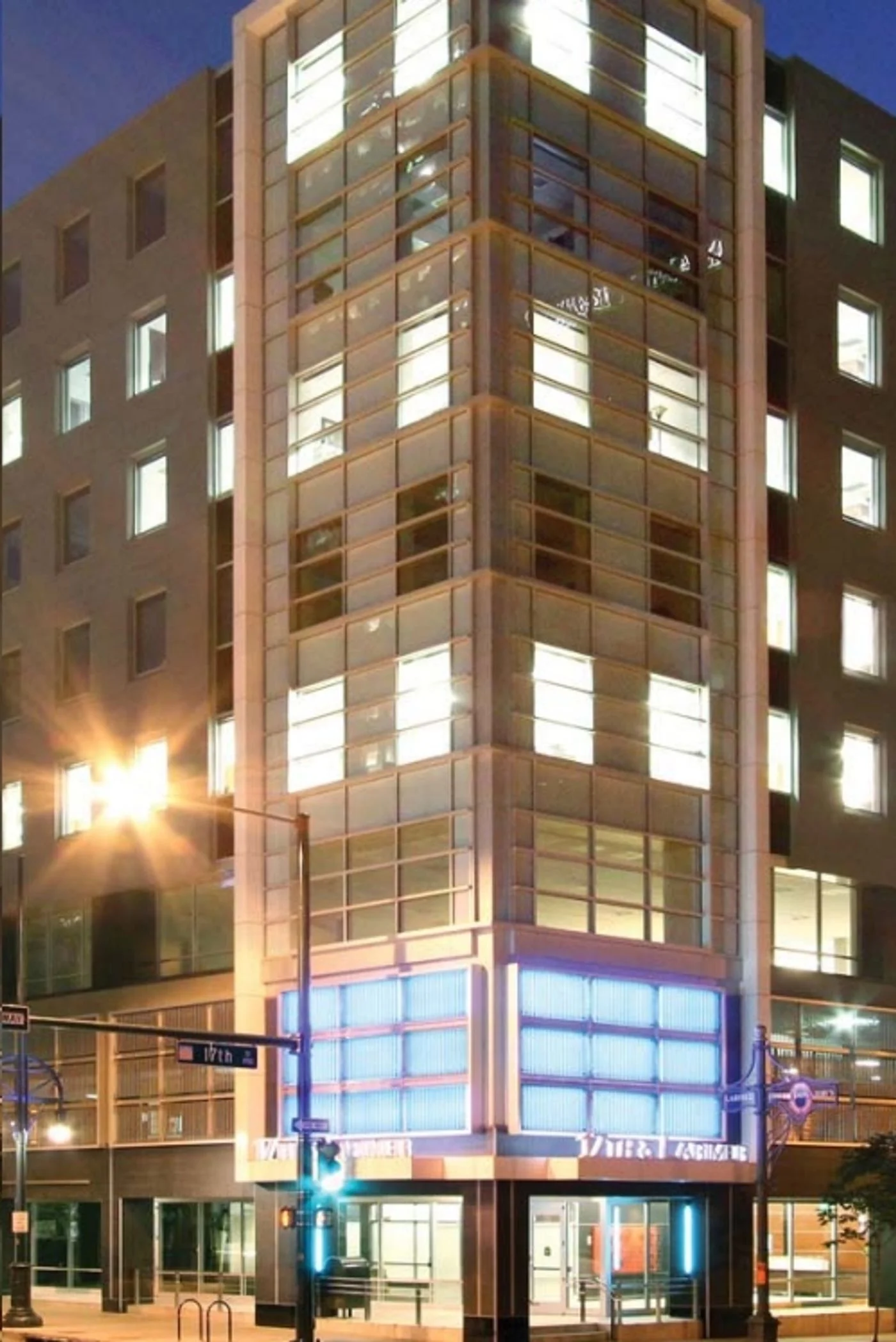 Photo 3 of 1675 Larimer St, Denver, CO 80202