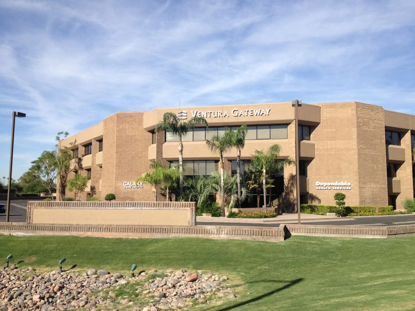 Photo 2 of 8687 E Via de Ventura, Scottsdale, AZ 85258