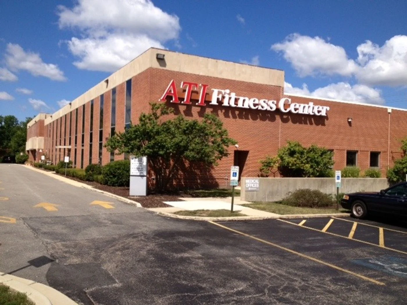 Photo-2 of 327 Gundersen Dr, Carol Stream, IL 60188