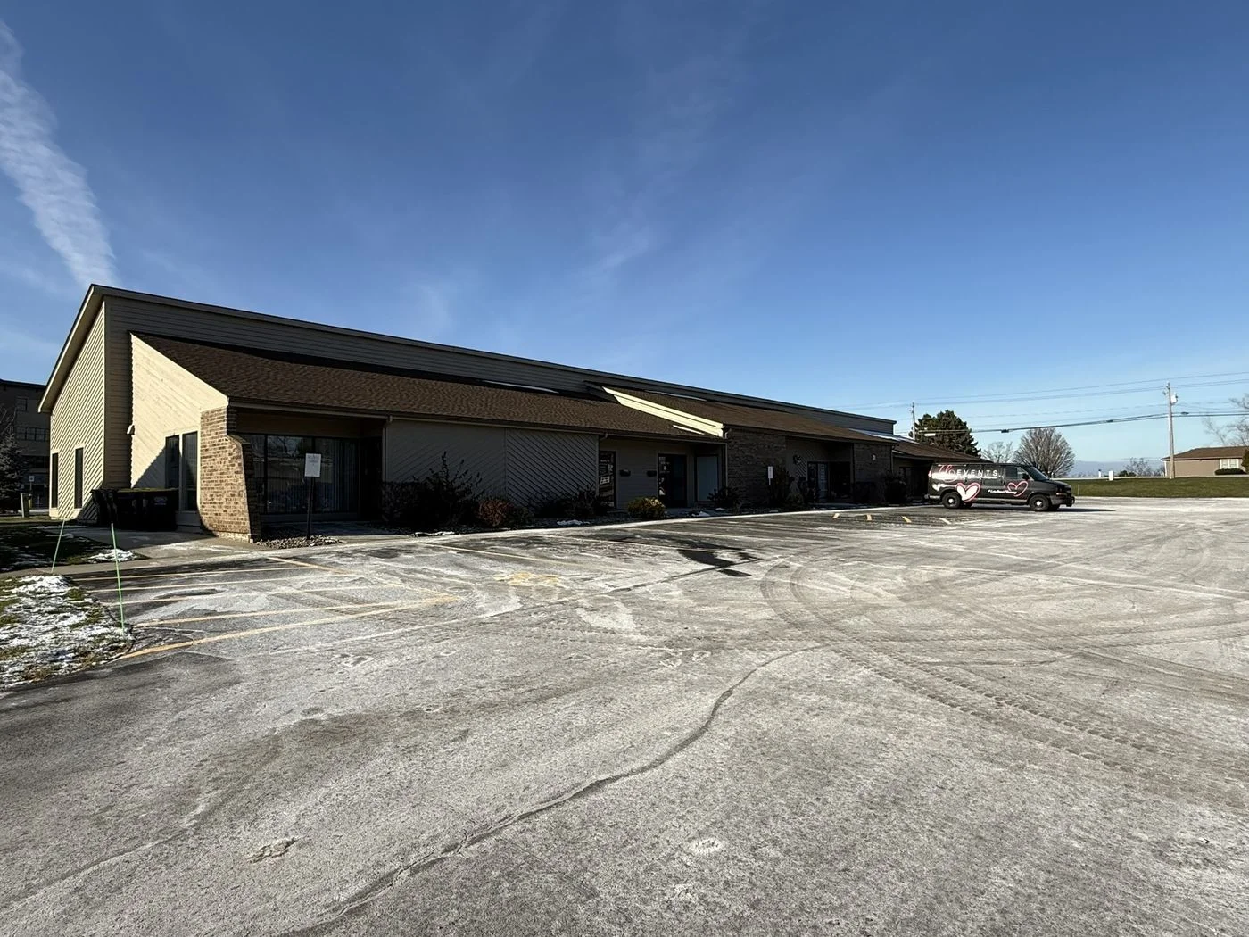 Photo 1 of 31 Erie Canal Dr, Greece, NY 14626