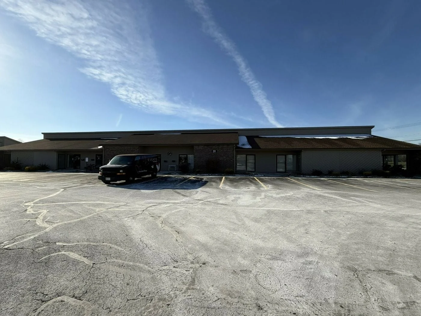 Photo 2 of 31 Erie Canal Dr, Greece, NY 14626