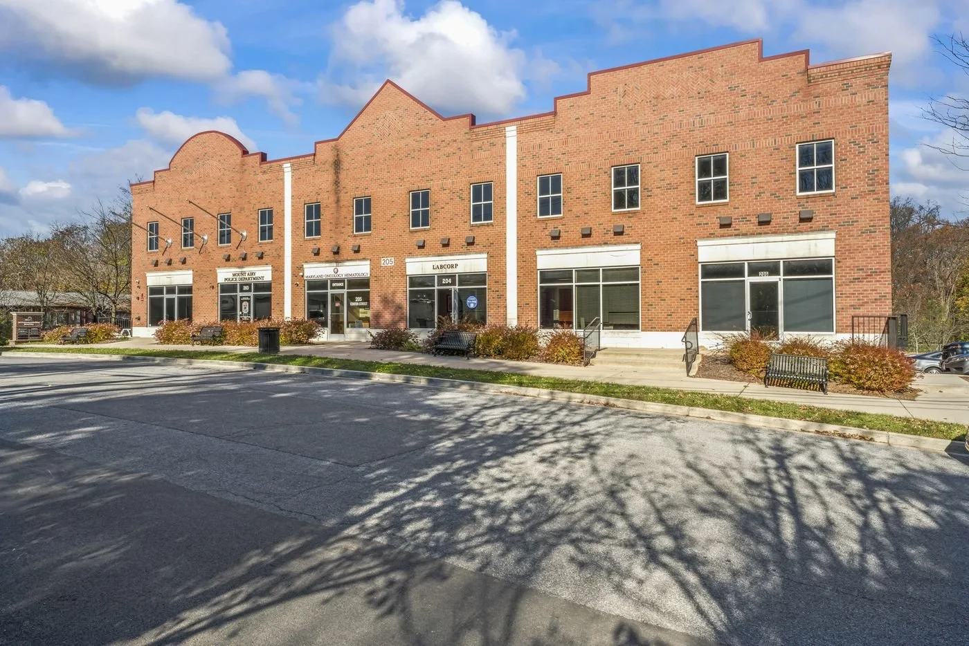 Photo-3 of 205 Center St, Mount Airy, MD 21771