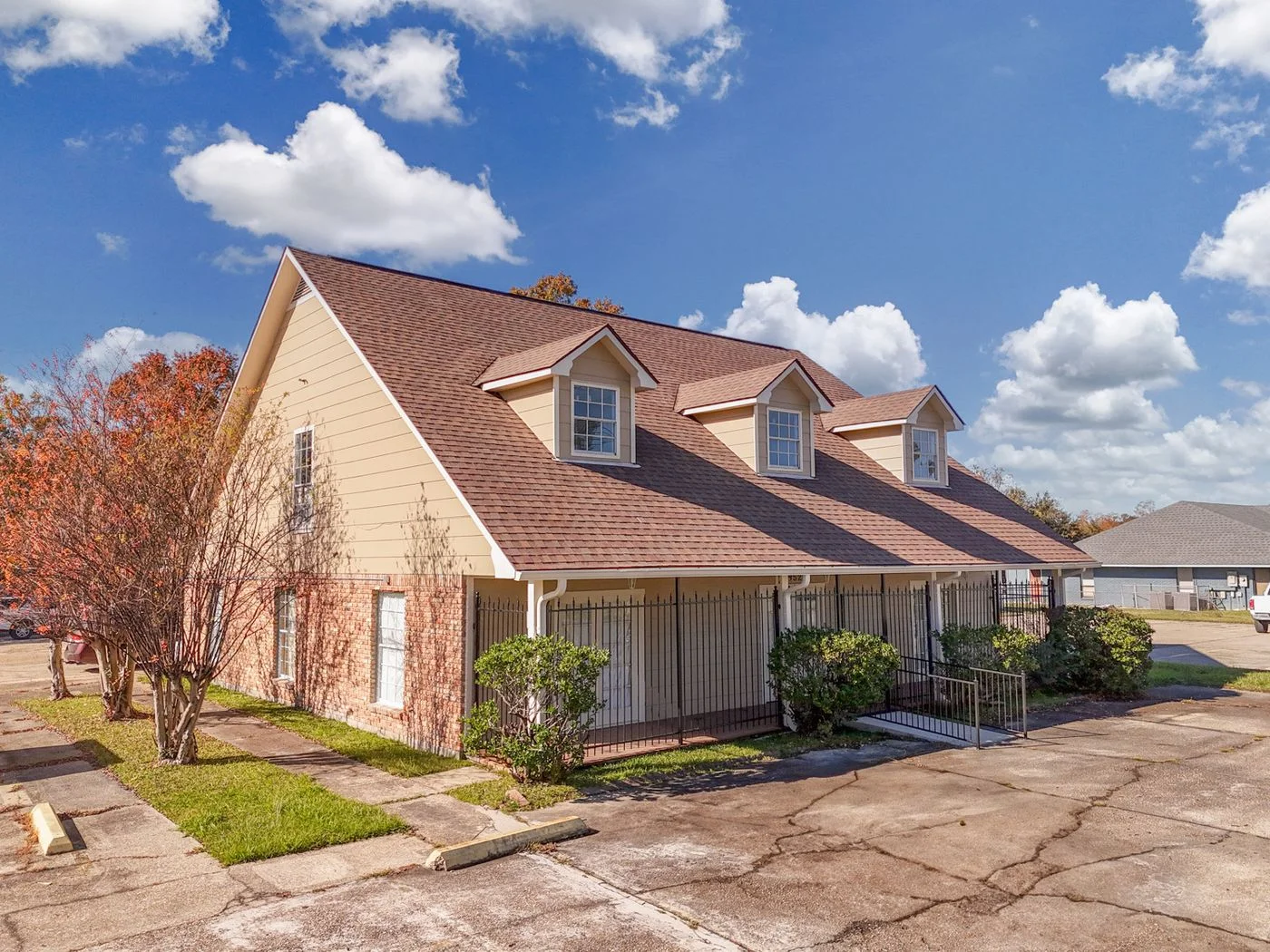 Photo 1 of 952 O'Neal Lane (Suite D), Baton Rouge, LA 70816