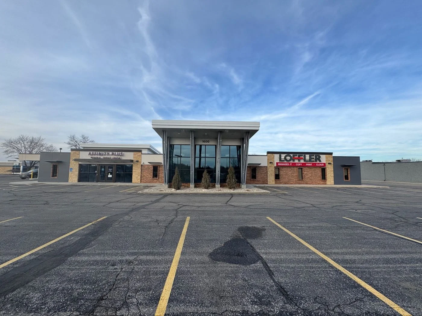 Photo-1 of 1600 Madison Ave, Mankato, MN 56001