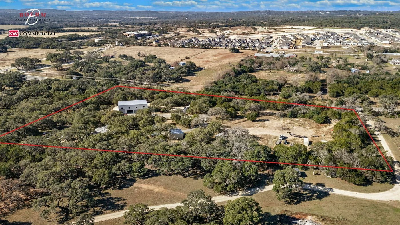 Photo 1 of 39 Scenic Loop Rd, Boerne, TX 78006