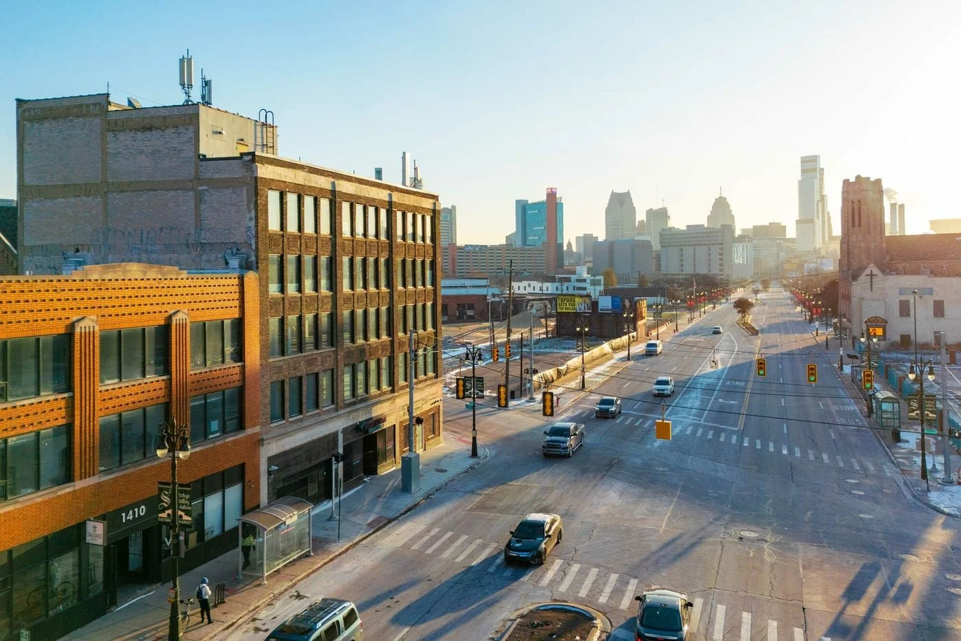 Photo 2 of 1400 Gratiot Ave, Detroit, MI 48207