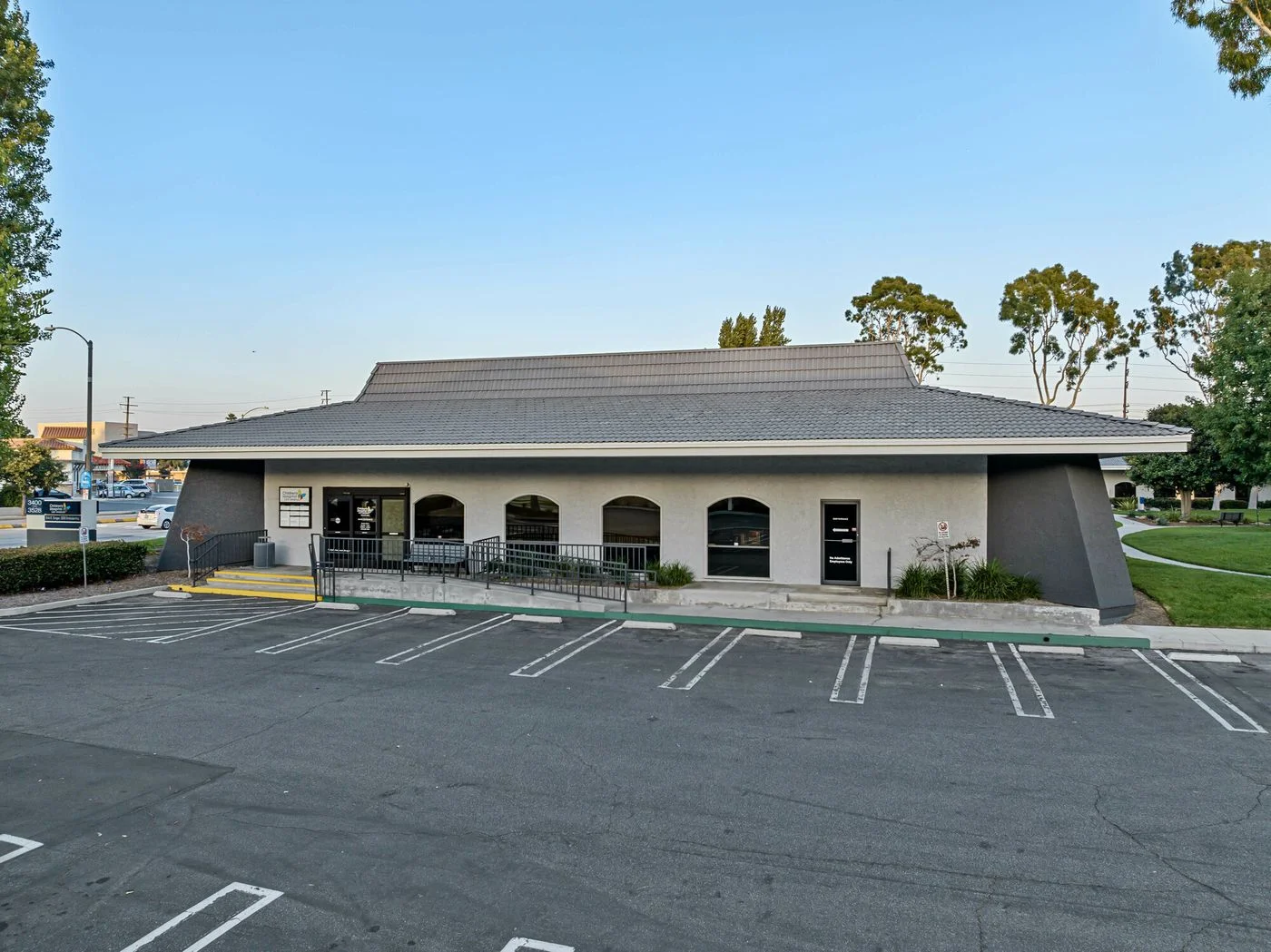 Photo 1 of 3440 Torrance Blvd, Torrance, CA 90503