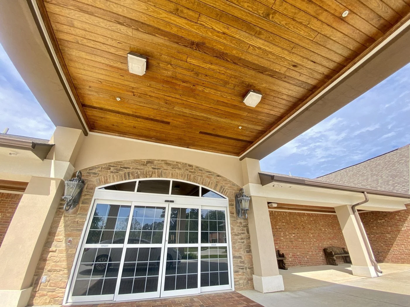 Photo 2 of 104 Mbl Bank Dr, Minden, LA 71055