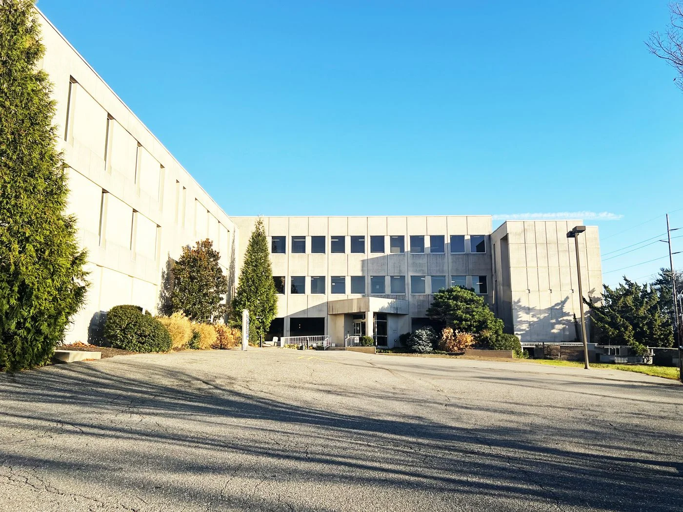 Photo 1 of 3105 Limestone Rd, Wilmington, DE 19808