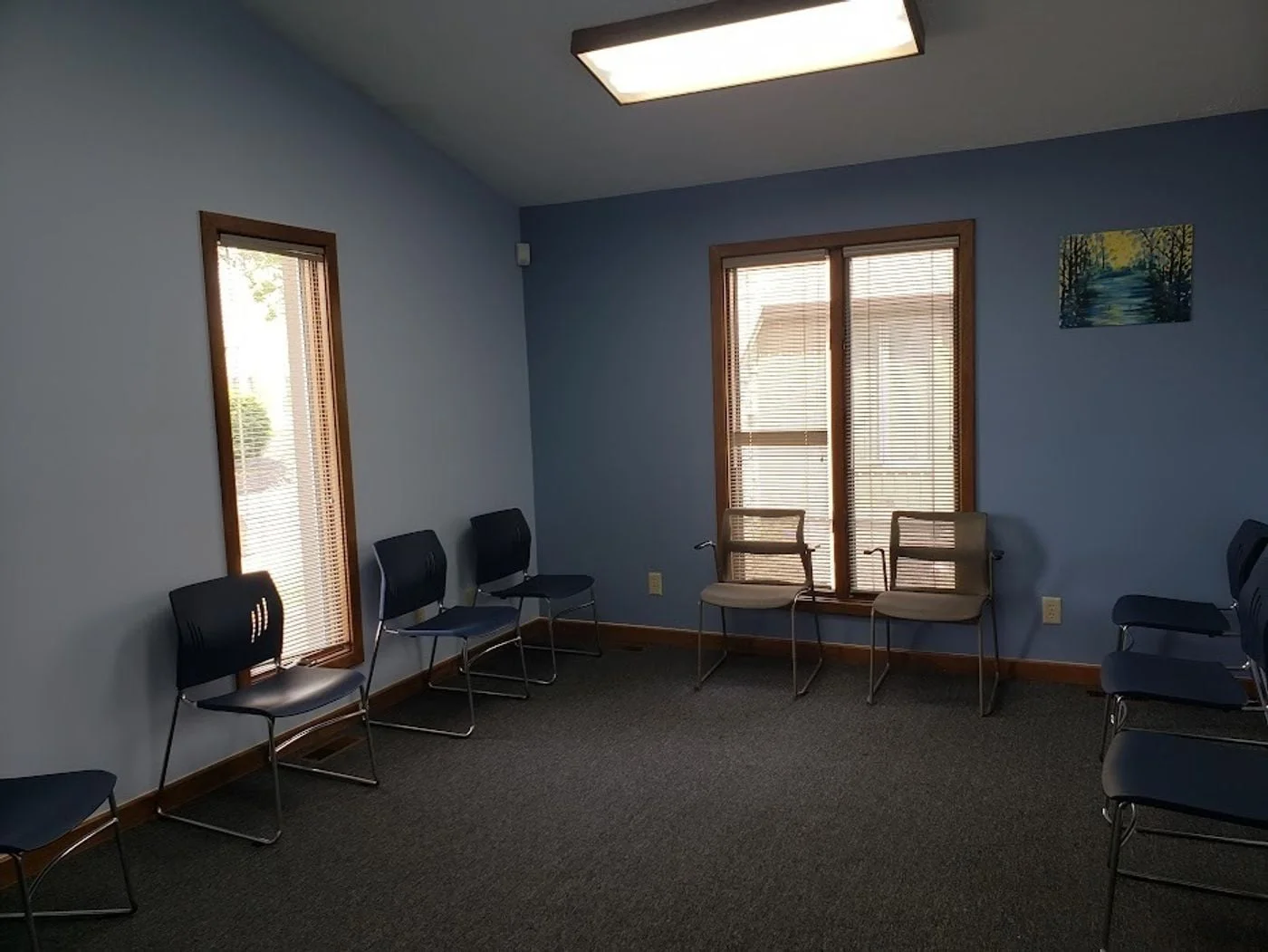 Photo 3 of 2513 Oakstone Dr, Columbus, OH 43231